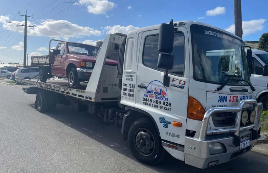 Car Removal in Riverton for Damaged & Non-Running Vehicles